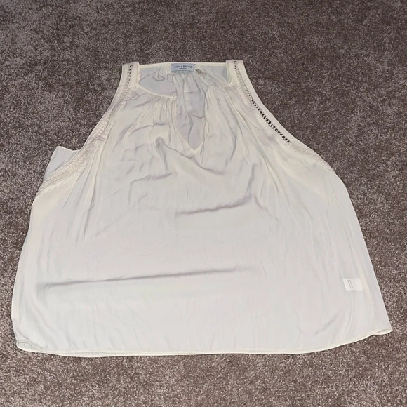 Ramy Brook Tops - Ramy Brook Cream Flowy Sleeveless Tank Blouse Crochet Trim - size small. J